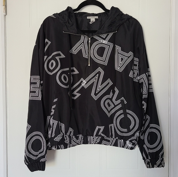 Sport windbreaker jacket - Picture 1 of 3